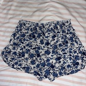 Floral American Eagle shorts.